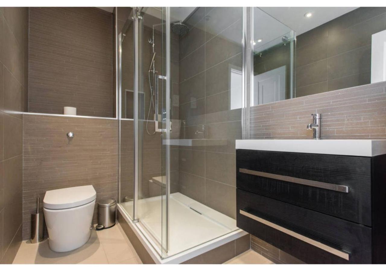 Stylish Flat Near Hyde Park Londres